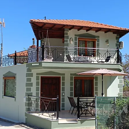 Case de vacanță Tsimas House *